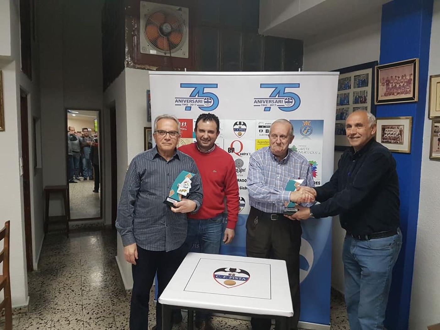 Entrega de trofeos · 072