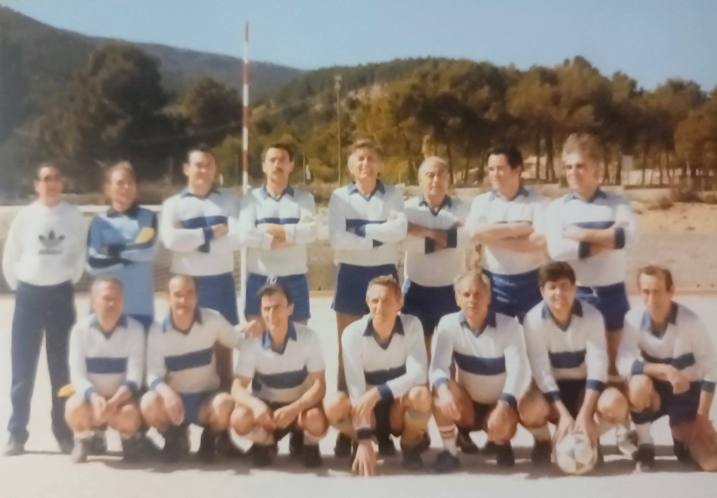 Equipos de futbol · 004