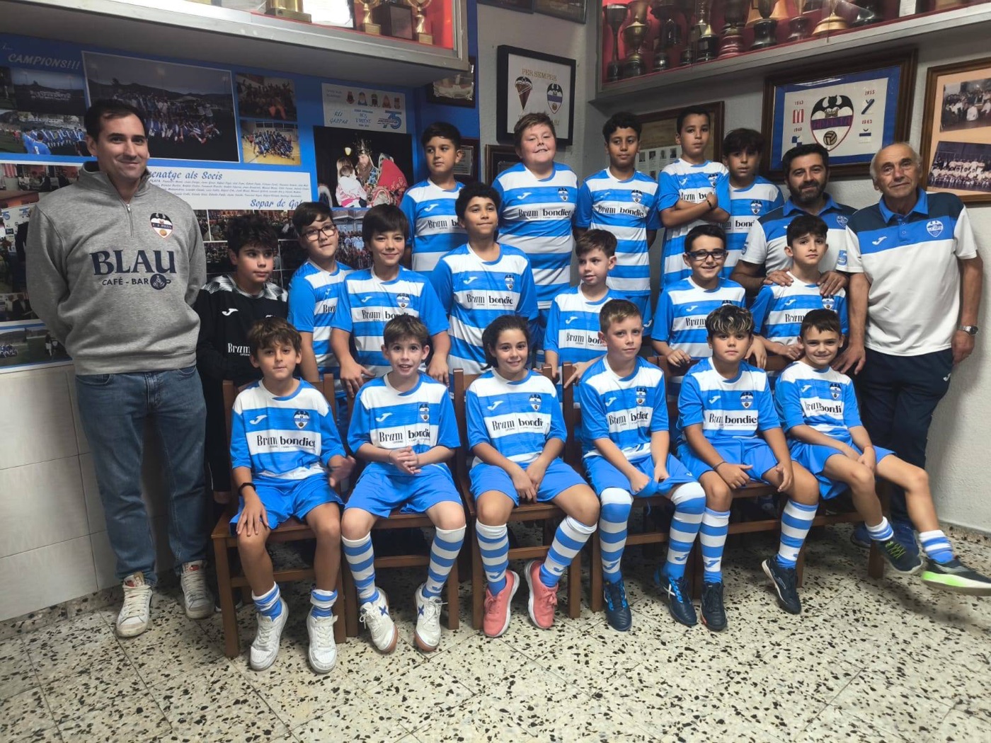 Equipos de futbol · 011