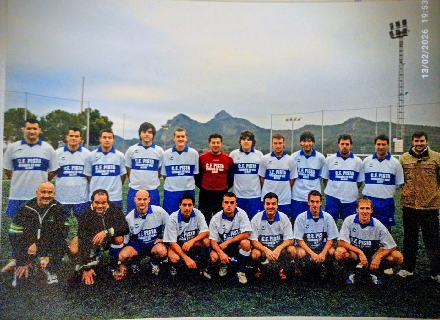 Equipos de futbol · 023