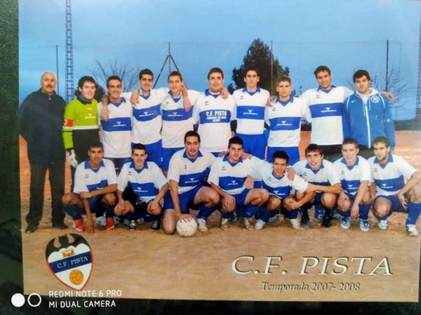 Equipos de futbol · 025