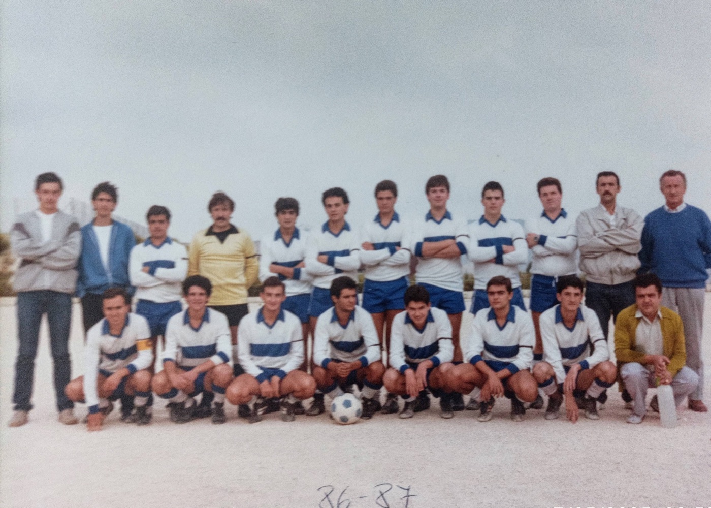 Equipos de futbol · 031