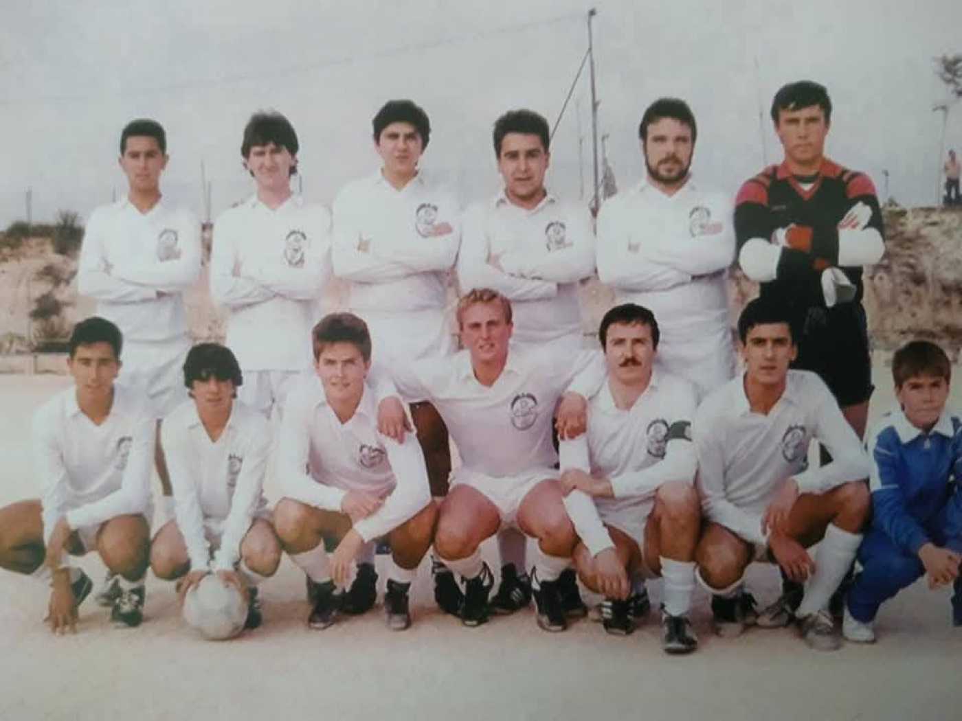 Equipos de futbol · 032