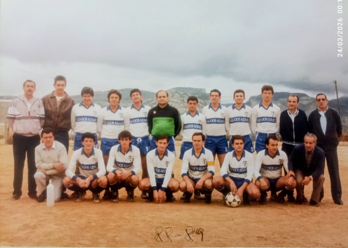 Equipos de futbol · 048