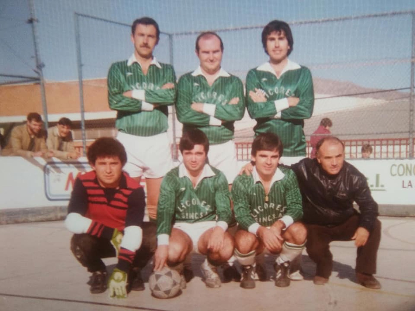 Equipos de futbol · 052