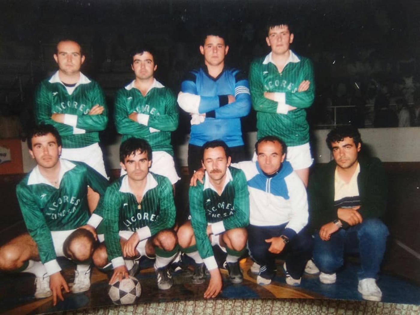 Equipos de futbol · 053