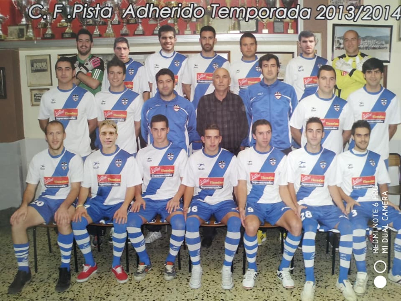 Equipos de futbol · 085